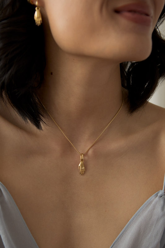 Naszyjnik Hand Gold Owal
