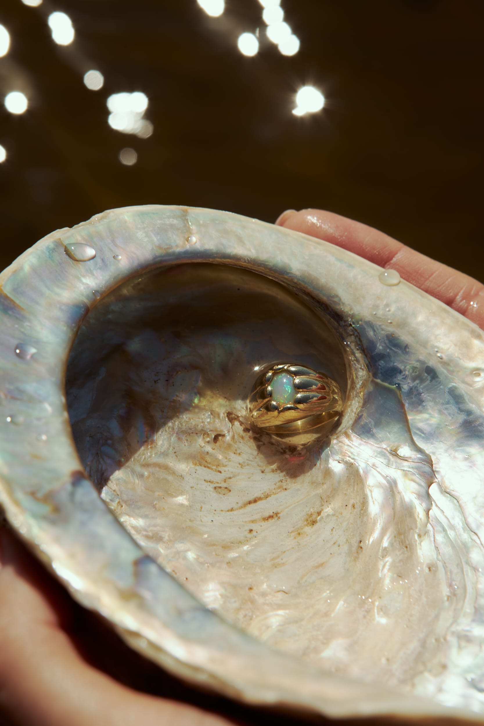 Sygnet Sirène Gold z Kamieniem Opal