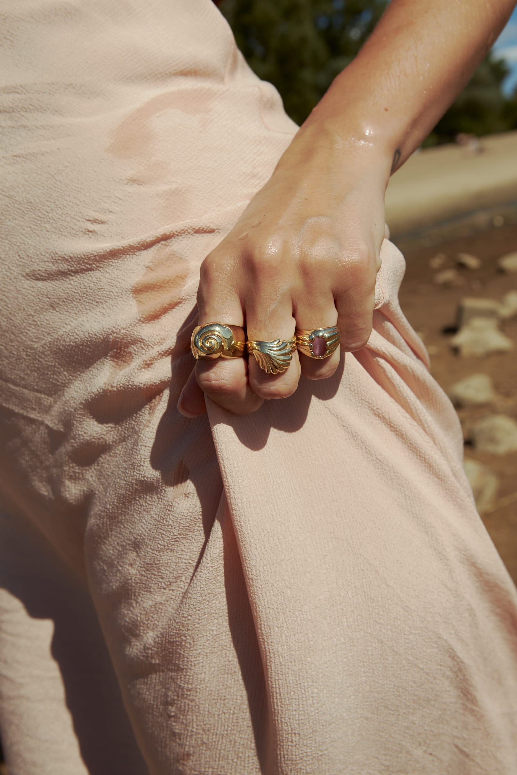 Sygnet Sirène Gold z Kamieniem Pink