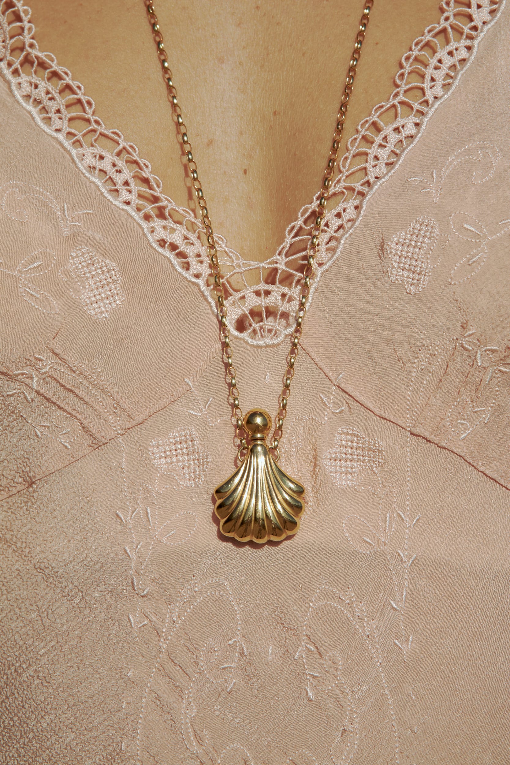 Naszyjnik Shell Bottle Gold